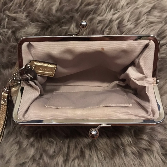 Elegant part clutch. - Picture 3 of 4